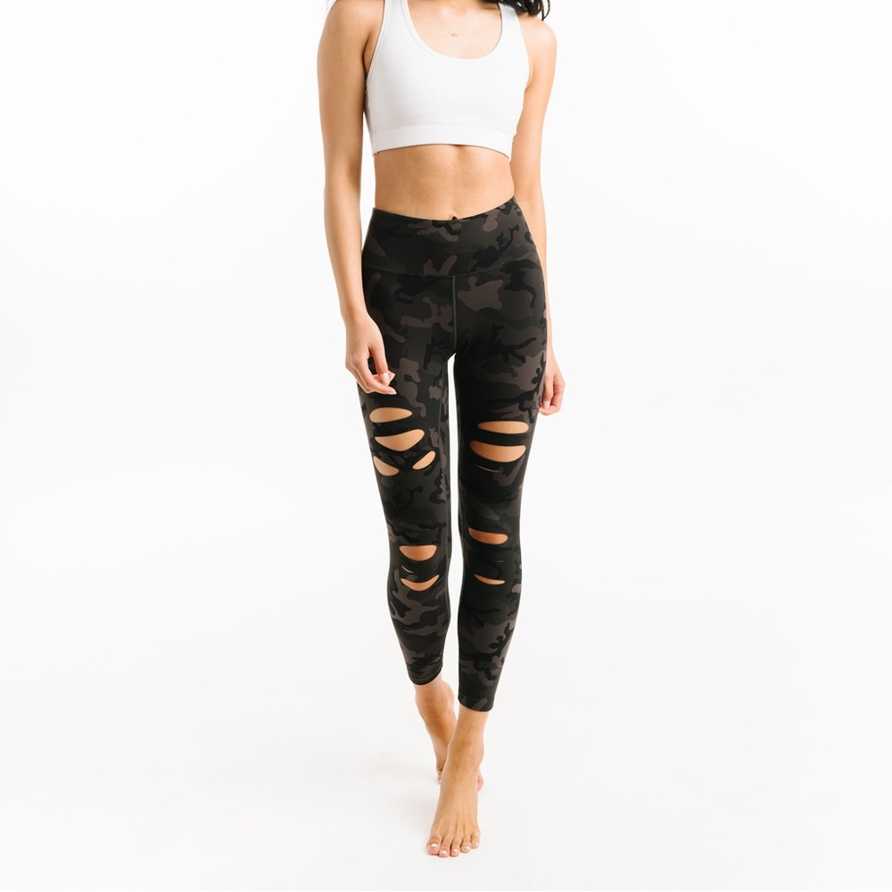 Forest Camo Slash Luxe Leggings Size 4